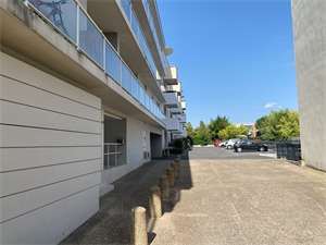 appartement à la vente -   86000  POITIERS, surface 54 m2 vente appartement - APR734846